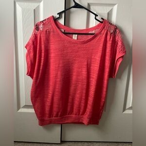 Women’s Top